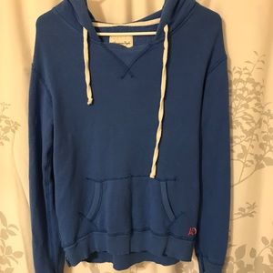 Blue American Eagle sweatshirt